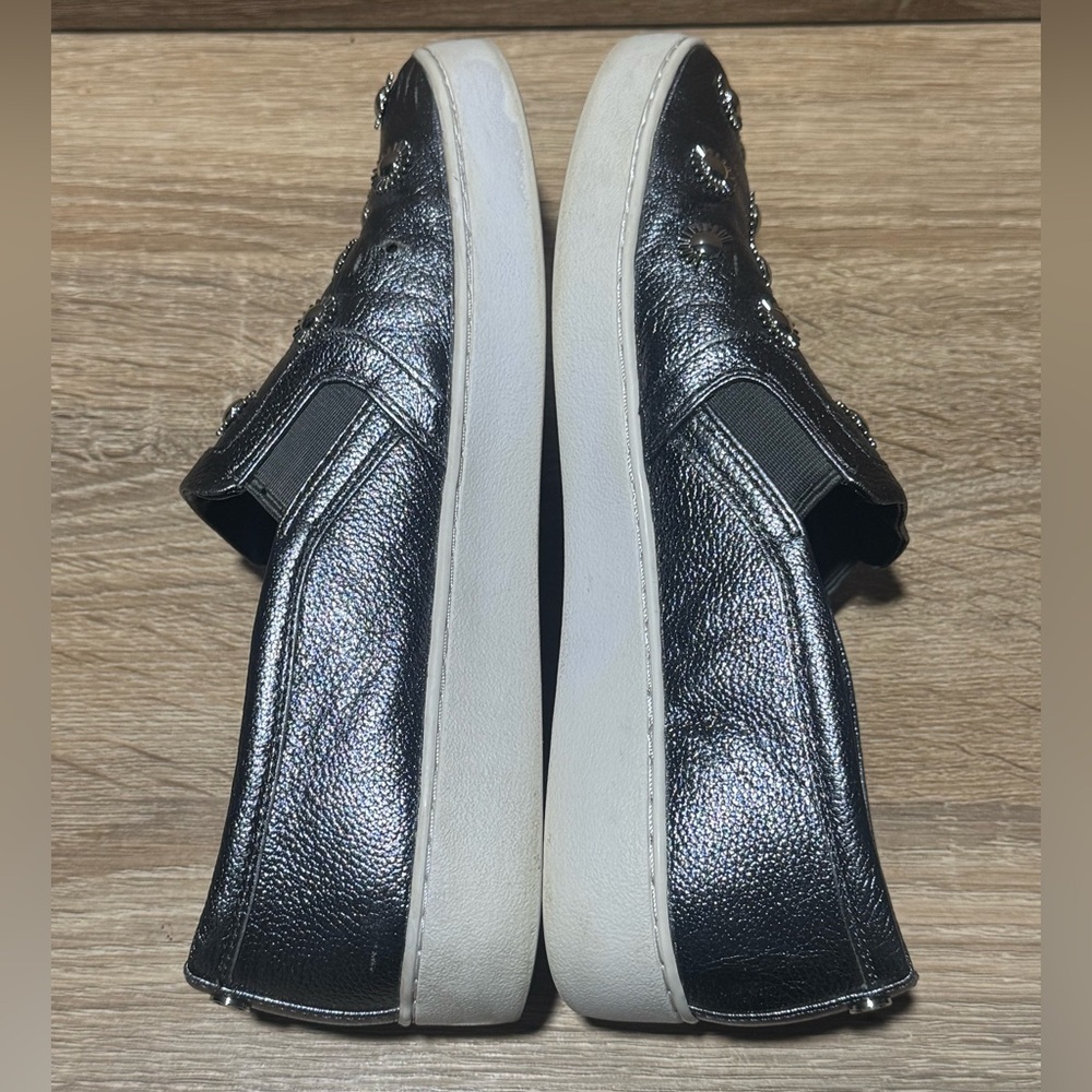 Michael Kors Leo metallic silver Slip-On leather Sneakers Women’s size 7.5 shoes